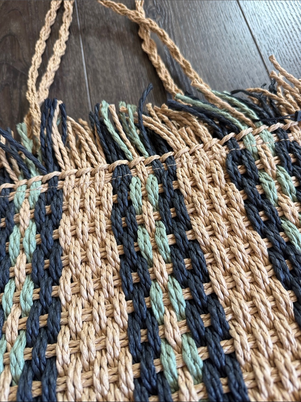 Dejavu NWT Woven Straw Tote Bag with Navy and Teal Stripe Accents Zip Closure - Picture 3 of 10